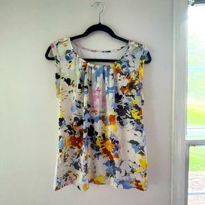 Lowered! 💥 Women’s Floral Blouse